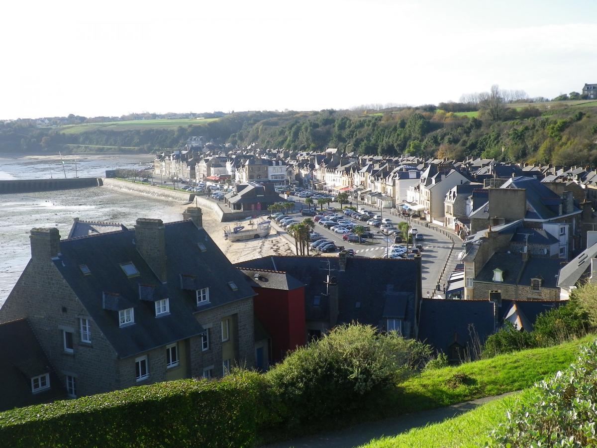 Cancale Port Mer, Les Pieds Dans L'Eau Apartamento Exterior foto